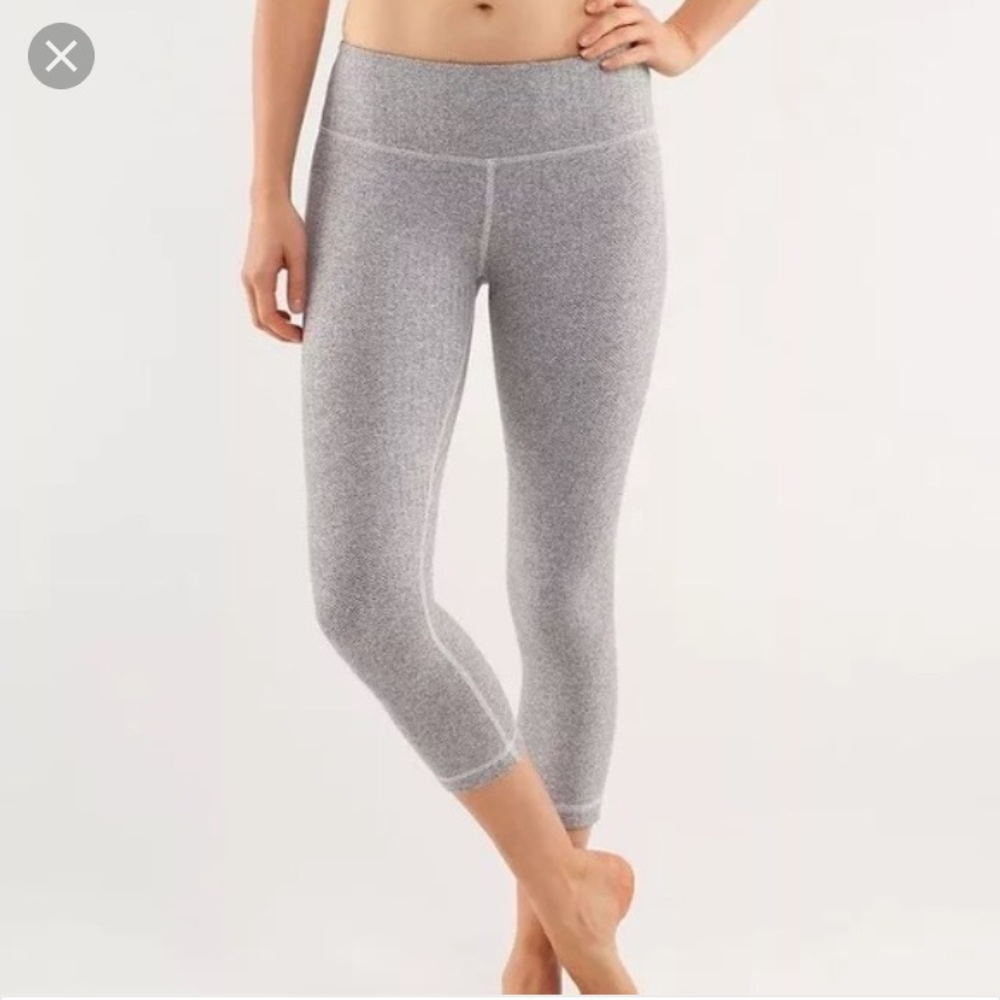 Lulu lemon herringbone cropped leggings